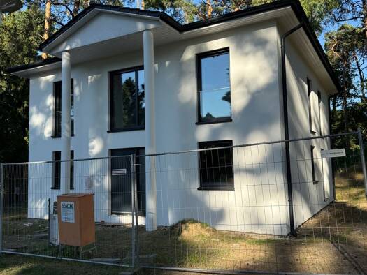 Villa zum Kauf provisionsfrei 990.000 € 6 Zimmer 198 m² 790 m² Grundstück frei ab 01.02.2027 Blankenfelde Blankenfelde-Mahlow 15827