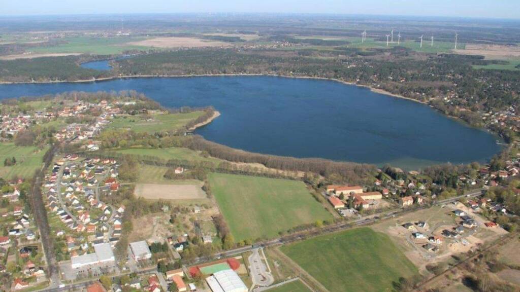 Super moderne, diskret gelegene Luxusvilla in Wandlitz bei Berlin
