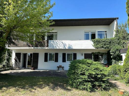Einfamilienhaus zum Kauf 749.000 € 8 Zimmer 147,2 m² 780 m² Grundstück Burghausen Burghausen 84489