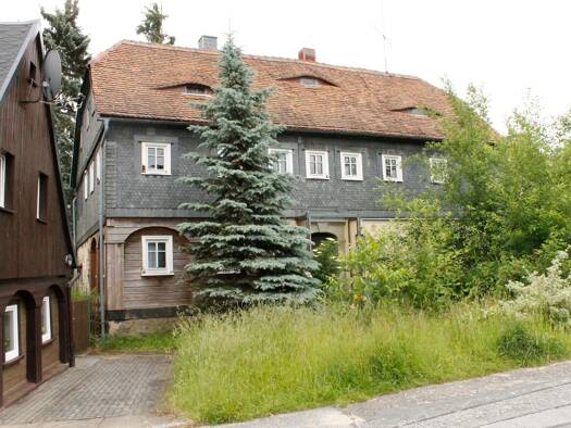 Haus zum Kauf 29.000 € 210 m² 1.980 m² Grundstück Karl-Liebknecht-Straße Neugersdorf Ebersbach-Neugersdorf 02727