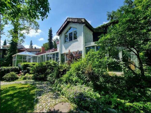 Villa zum Kauf provisionsfrei 1.490.000 € 11 Zimmer 681 m² 1.681 m² Grundstück Haimendorf Röthenbach an der Pegnitz 90552