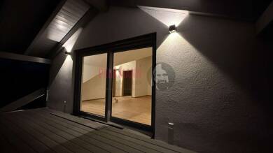 Wohnung zur Miete - Erstbezug 1.365 € 3 Zimmer 90,9 m² Dachgeschoss, 1. Geschoss frei ab 01.08.2025 Amberg 86854