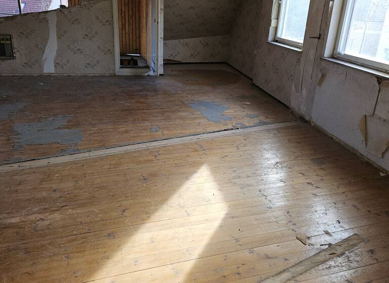 Mehrfamilienhaus zum Kauf 450.000 € 8 Zimmer 189 m²<br/>Wohnfläche 189 m²<br/>Grundstück Bad Waldsee Bad Waldsee 88339