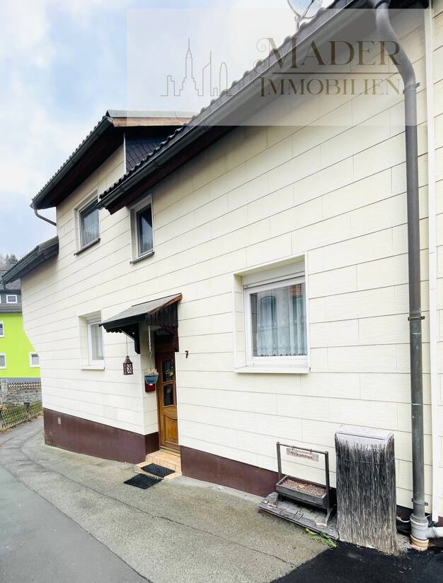 Mehrfamilienhaus zum Kauf 117.000 € 6 Zimmer 185 m² 123 m² Grundstück Lauenstein Ludwigsstadt 96337