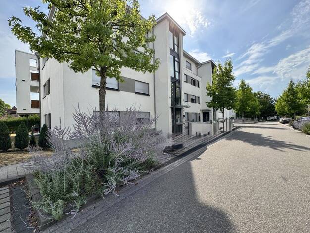 Wohnung zum Kauf 350.000 € 2 Zimmer 74,2 m² 2. Geschoss Müllheim Müllheim 79379