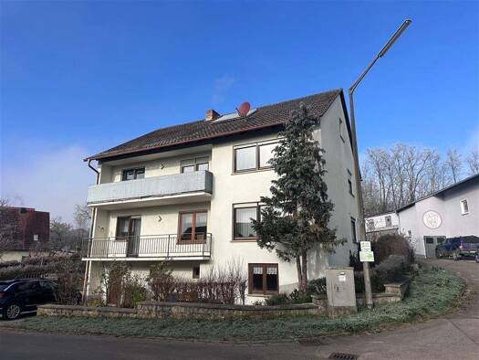 Mehrfamilienhaus zum Kauf 285.000 € 8 Zimmer 189 m² 351 m² Grundstück Herrnberchtheim Ippesheim , Mittelfr 97258