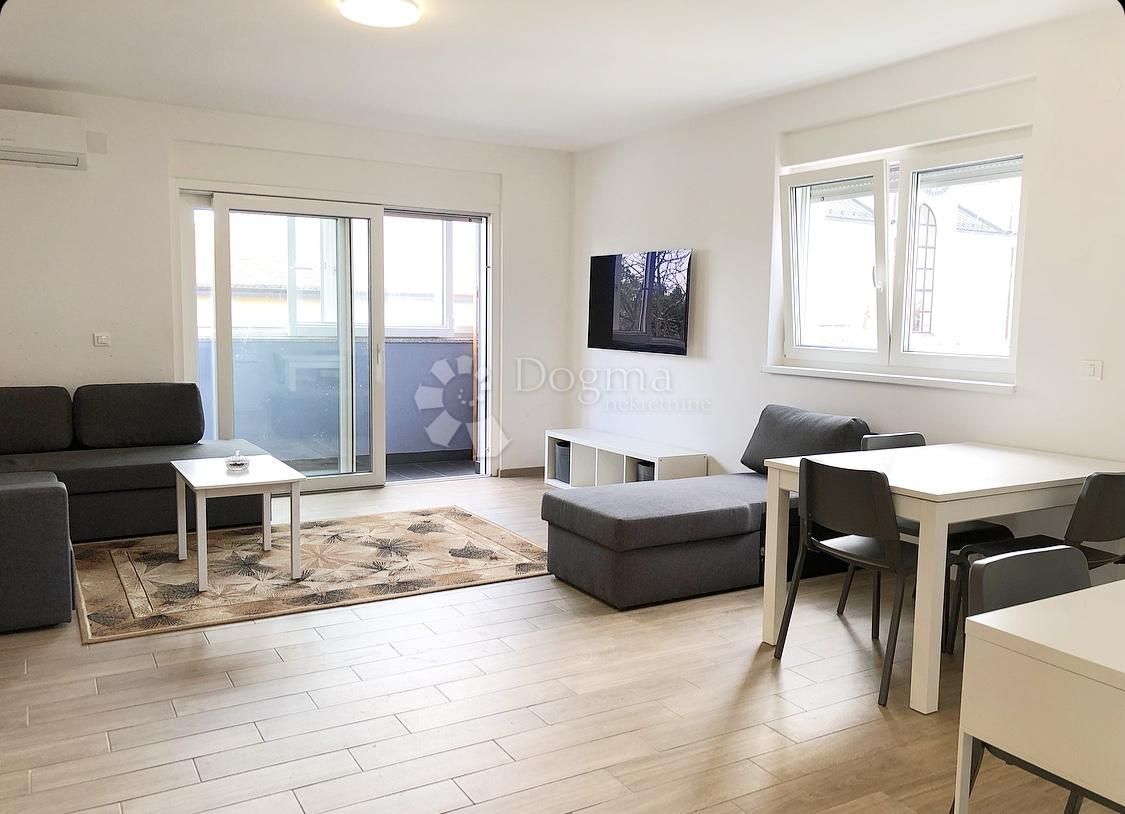 Wohnung zum Kauf 275.000 € 3 Zimmer 63 m²<br/>Wohnfläche 1.<br/>Geschoss Gornja Dubrava 10040