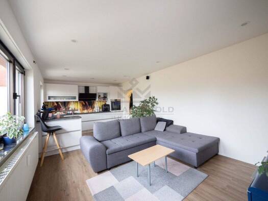 Wohnung zum Kauf 275.000 € 3 Zimmer 69 m² 2. Geschoss Kirchheim am Neckar 74366