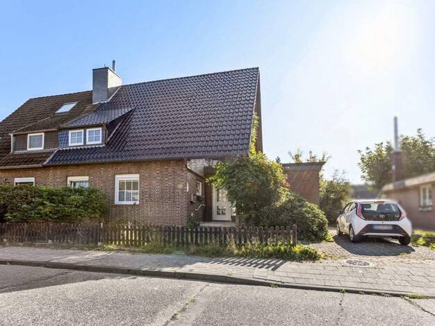 Doppelhaushälfte zum Kauf 219.000 € 4 Zimmer 132 m² 664 m² Grundstück Blumenthal Bremen 28779