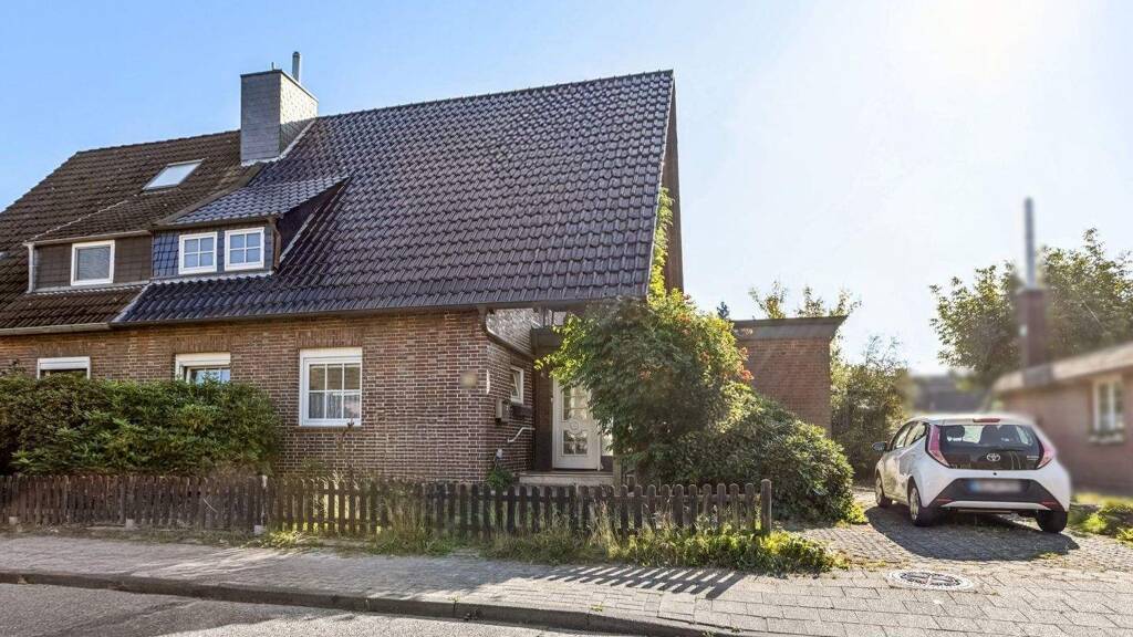 Doppelhaushälfte zum Kauf 219.000 € 4 Zimmer 132 m² 664 m² Grundstück Blumenthal Bremen 28779