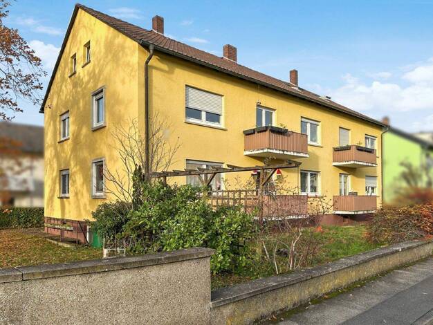 Mehrfamilienhaus zum Kauf 560.000 € 17 Zimmer 392,3 m² 679 m² Grundstück Schwebheim 97525