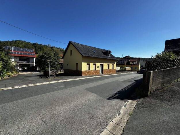 Einfamilienhaus zum Kauf provisionsfrei 95.000 € 1 Zimmer 1 m² 337 m² Grundstück Fischbach 7 Fischbach Kronach 96317