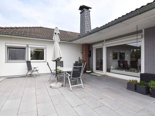 Einfamilienhaus zum Kauf 245.000 € 5 Zimmer 171 m² 869 m² Grundstück Hahndorf Goslar 38644