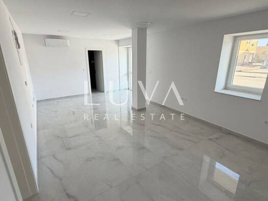Wohnung zum Kauf 449.680 € 4 Zimmer 160 m² 1. Geschoss Zaprešić 0
