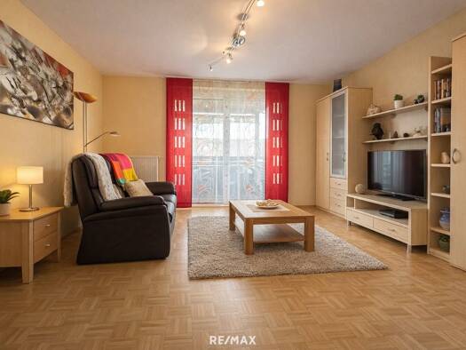 WG-Zimmer zum Kauf 178.000 € 4 Zimmer 87 m² 1. Geschoss frei ab 01.10.2026 Großlobming 8734