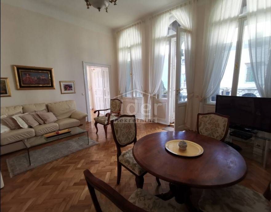 Wohnung zur Miete 2.000 € 3 Zimmer 118 m²<br/>Wohnfläche 1.<br/>Geschoss Opatija center