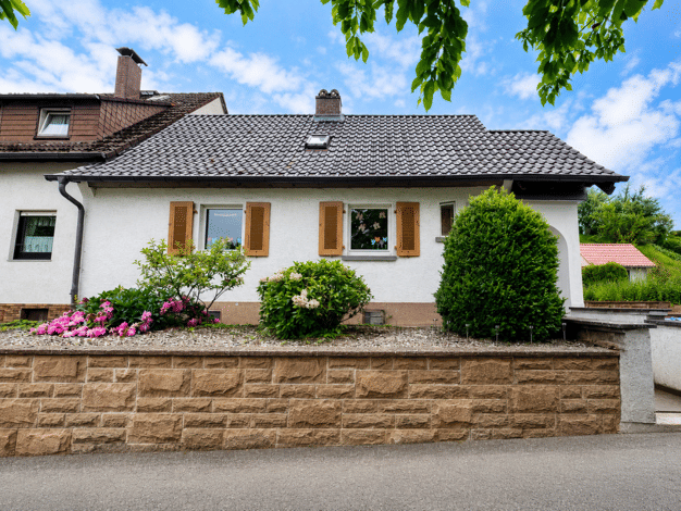 Mehrfamilienhaus zum Kauf 198.000 € 4 Zimmer 71,8 m² 742 m² Grundstück Westend Fulda 36041