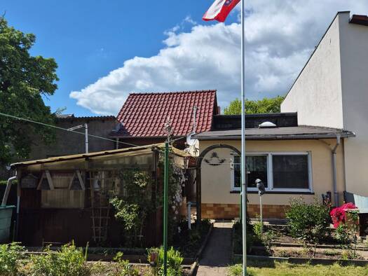 Einfamilienhaus zum Kauf 50.000 € 5 Zimmer 120 m² 410 m² Grundstück frei ab sofort Nordhausen 99734