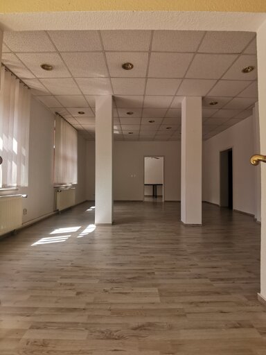 Bürofläche zur Miete provisionsfrei 400 € 5 Zimmer 122 m² Bürofläche Am Sommerbad 2 Stadtmitte West Gera 07548