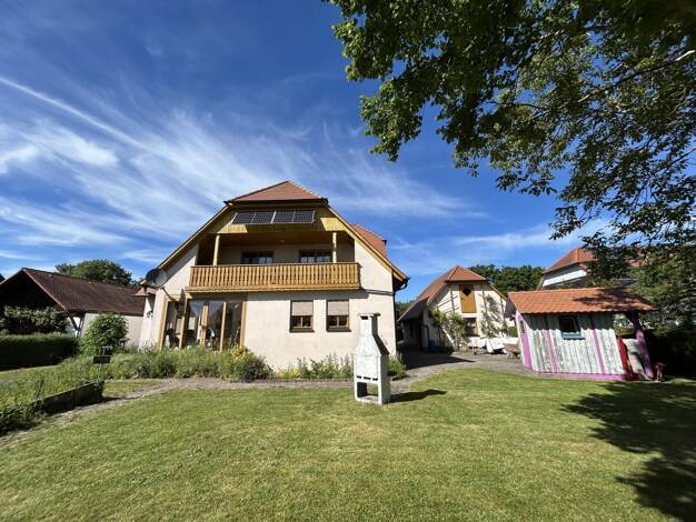 Einfamilienhaus zum Kauf 420.000 € 10 Zimmer 288,8 m² 1.117 m² Grundstück Oberdachstetten Oberdachstetten 91617