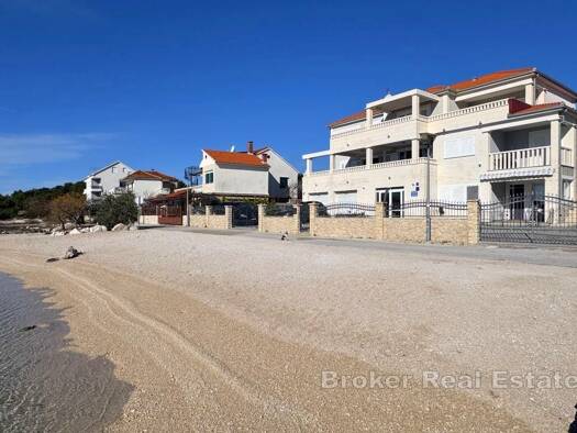 Villa zum Kauf 2.250.000 € 6 Zimmer 614 m² 760 m² Grundstück Šibenik 22203