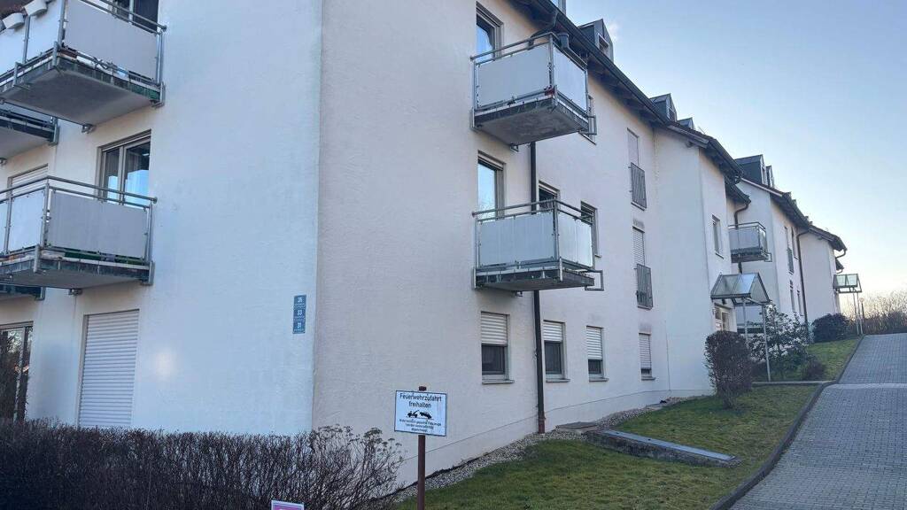 Studio zum Kauf 115.000 € 1 Zimmer 32 m² 3. Geschoss frei ab sofort Heining Passau 94036