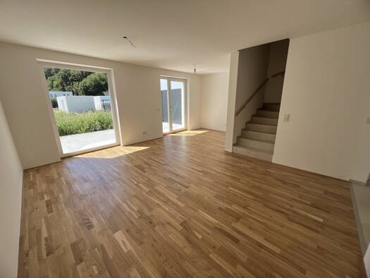 Reihenmittelhaus zum Kauf - Erstbezug 433.010 € 6 Zimmer 128,1 m² 249,8 m² Grundstück Attnang-Puchheim 4800