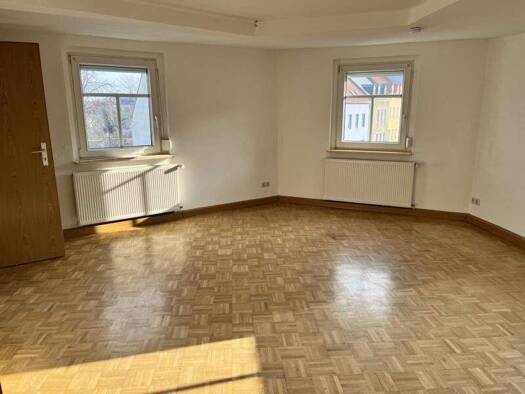 Wohnung zur Miete 480 € 3 Zimmer 87,5 m² 2. Geschoss Meerane 08393