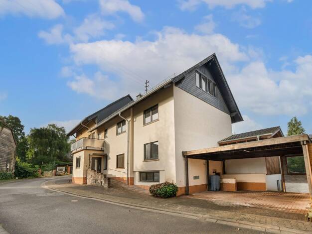 Mehrfamilienhaus zum Kauf provisionsfrei 499.000 € 15 Zimmer 563 m² 713 m² Grundstück Feldstraße 8 Altenkirchen 66903