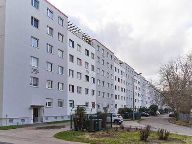 Wohnung zur Miete 215 € 1 Zimmer 33,3 m² 5. Geschoss Aralienstraße 14 Nördliche Neustadt Halle (Saale) 06122