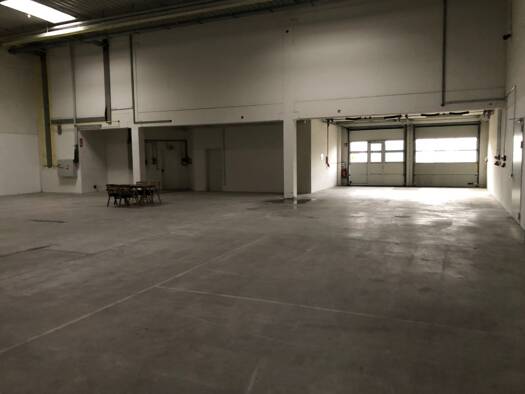 Lagerhalle zur Miete provisionsfrei 675 m² Lagerfläche St. Lorenz Nord St. Lorenz-Nord 23556