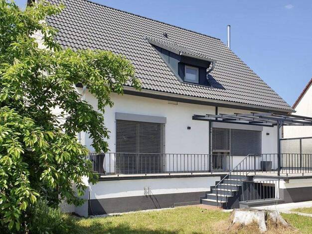 Einfamilienhaus zur Miete 1.950 € 6 Zimmer 150 m² 400 m² Grundstück frei ab 01.01.2026 Großschwarzenlohe Wendelstein 90530