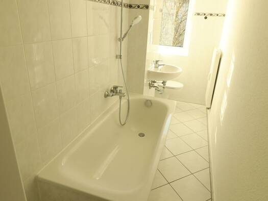 Wohnung zur Miete 303 € 2 Zimmer 49,7 m² 3. Geschoss Keplerstraße 35 Siegmar Chemnitz 09117