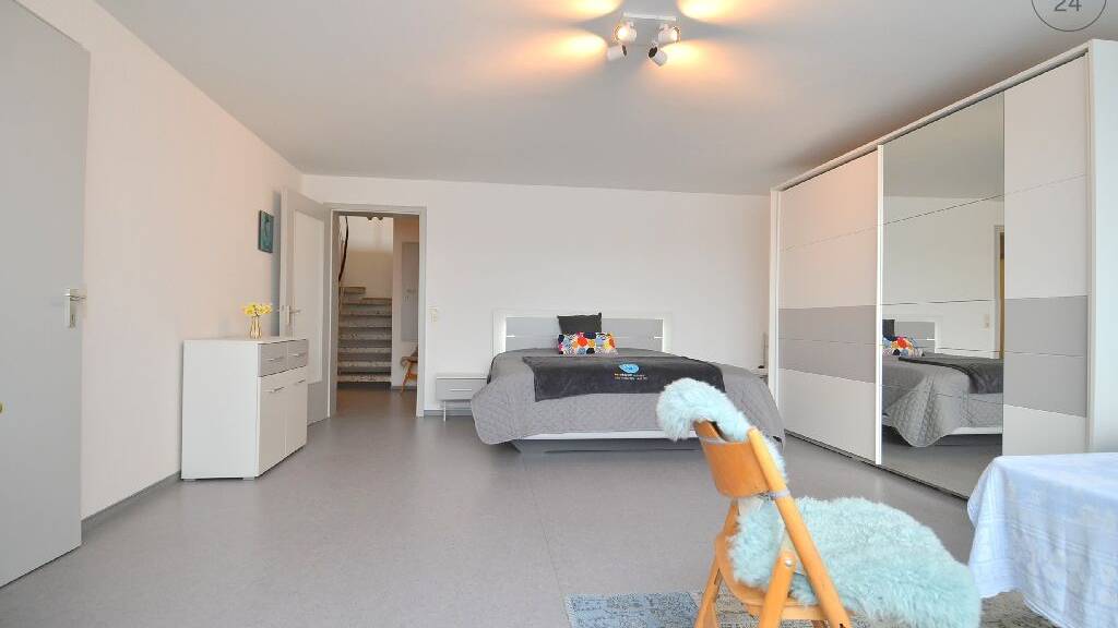 Studio zur Miete Wohnen auf Zeit 1.200 € 1 Zimmer 55 m² frei ab sofort Ehingen 89584