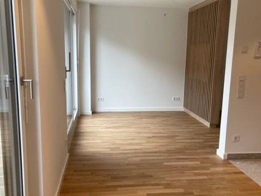 Wohnung zur Miete 1.025 € 1,5 Zimmer 39,3 m² Geschoss 3/3 frei ab 01.10.2026 Lohhof Unterschleißheim 85716