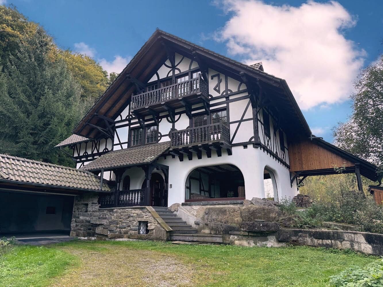 Einfamilienhaus zum Kauf 799.000 € 9 Zimmer 260 m²<br/>Wohnfläche 74.990 m²<br/>Grundstück Hasperbach Ennepetal 58256