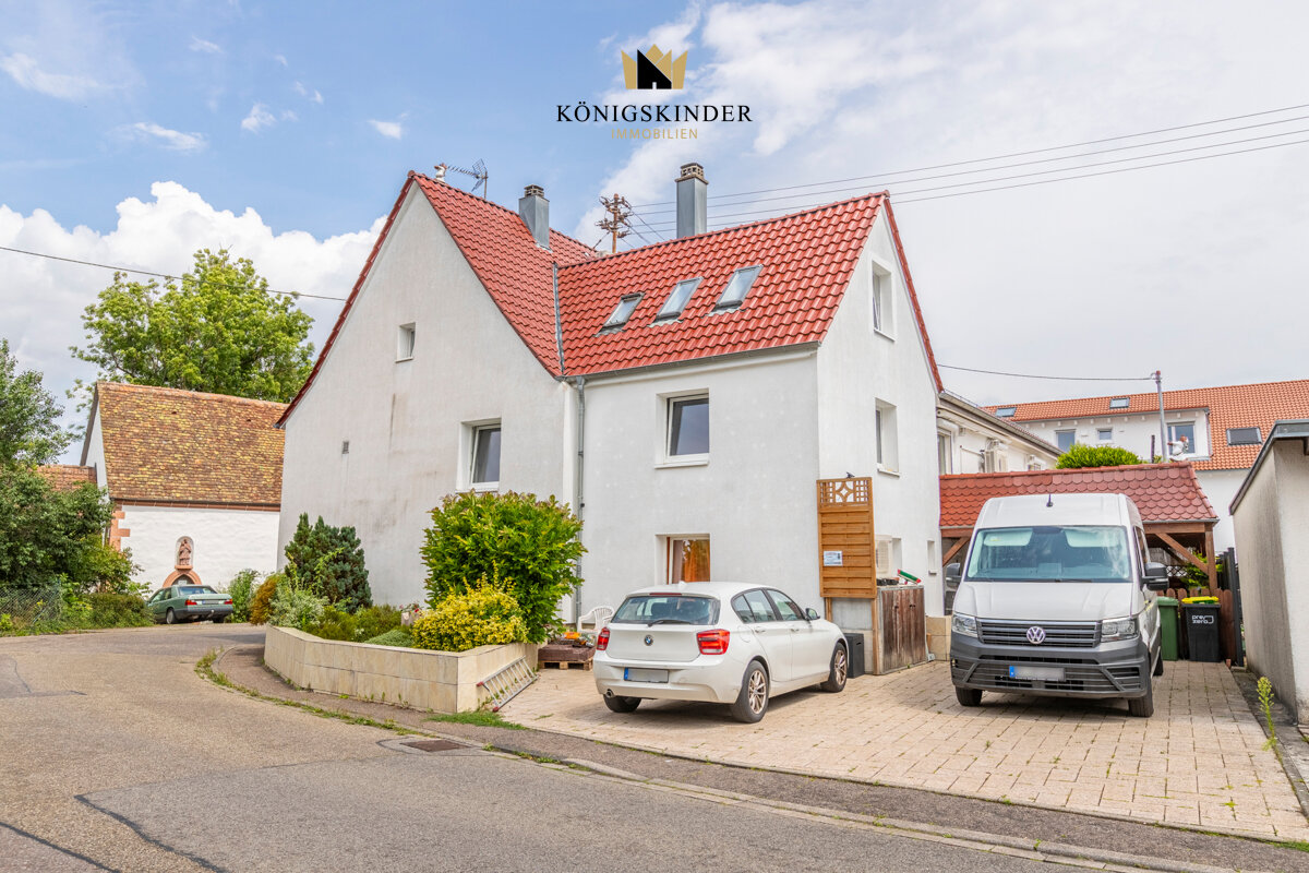 Mehrfamilienhaus zum Kauf provisionsfrei 1.100.000 € 14 Zimmer 404 m²<br/>Wohnfläche 416 m²<br/>Grundstück Tiefenbronn Tiefenbronn 75233