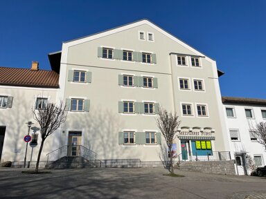 Terrassenwohnung zur Miete 790 € 4 Zimmer 138 m² EG frei ab 01.12.2024 Amthofplatz Kirchberg Kirchberg i.Wald 94259