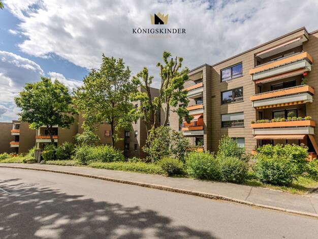 Wohnung zum Kauf 325.000 € 4,5 Zimmer 103 m² Pfullingen 72793