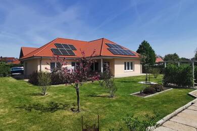 Bungalow zum Kauf 499.900 € 4 Zimmer 148,7 m² 952 m² Grundstück Schneeren Neustadt 31535