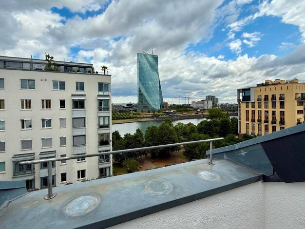 Wohnung zum Kauf 399.000 € 2 Zimmer 57 m² Sachsenhausen Frankfurt am Main 60594