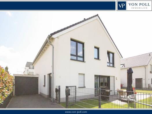 Einfamilienhaus zur Miete 4.200 € 8 Zimmer 200 m² 550 m² Grundstück Meerbusch 40667