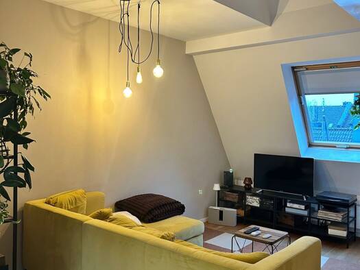 Maisonette zur Miete 1.386 € 3 Zimmer 100 m² Geschoss 4/4 frei ab 01.10.2026 Derendorf Stadtbezirk 1 40476