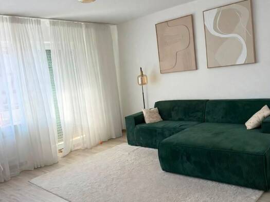 Wohnung zur Miete 1.100 € 4 Zimmer 96 m² Geschoss 1/3 frei ab 01.01.2027 Herzogenaurach Herzogenaurach 91074