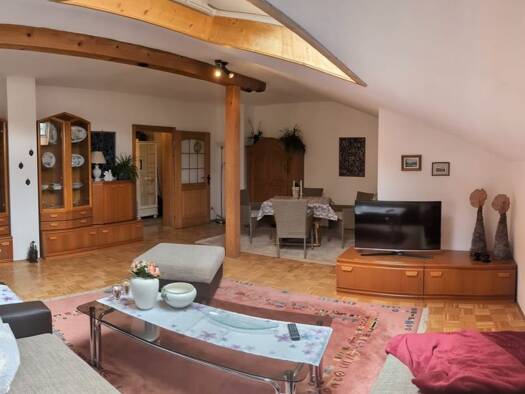 WG-Zimmer zur Miete 1.400 € 3 Zimmer 108 m² Geschoss 1/2 frei ab 01.07.2026 Reisach Oberaudorf 83080