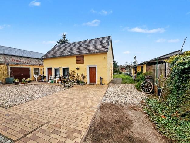 Einfamilienhaus zum Kauf 199.000 € 5 Zimmer 270 m² 4.169 m² Grundstück Rothstein Uebigau-Wahrenbrück 04924