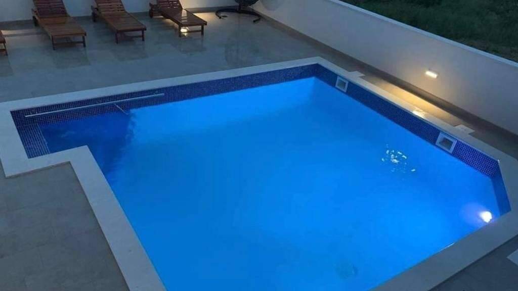 Haus zum Kauf 1.180.000 € 6 Zimmer 300 m² Solta