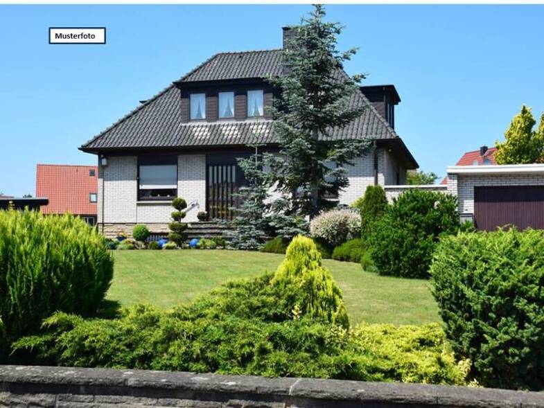 Haus zur Zwangsversteigerung provisionsfrei 860.000 € 380 m² 752 m² Grundstück Gräfrath Solingen 42653