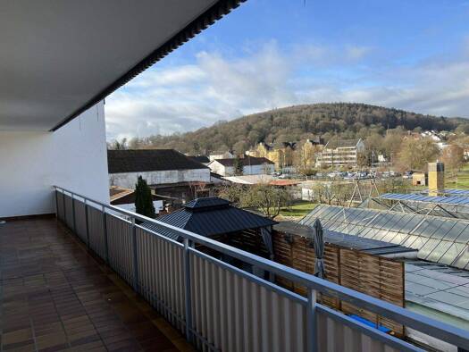 Wohnung zur Miete 660 € 4 Zimmer 114 m² 1. Geschoss Bad Salzschlirf 36364