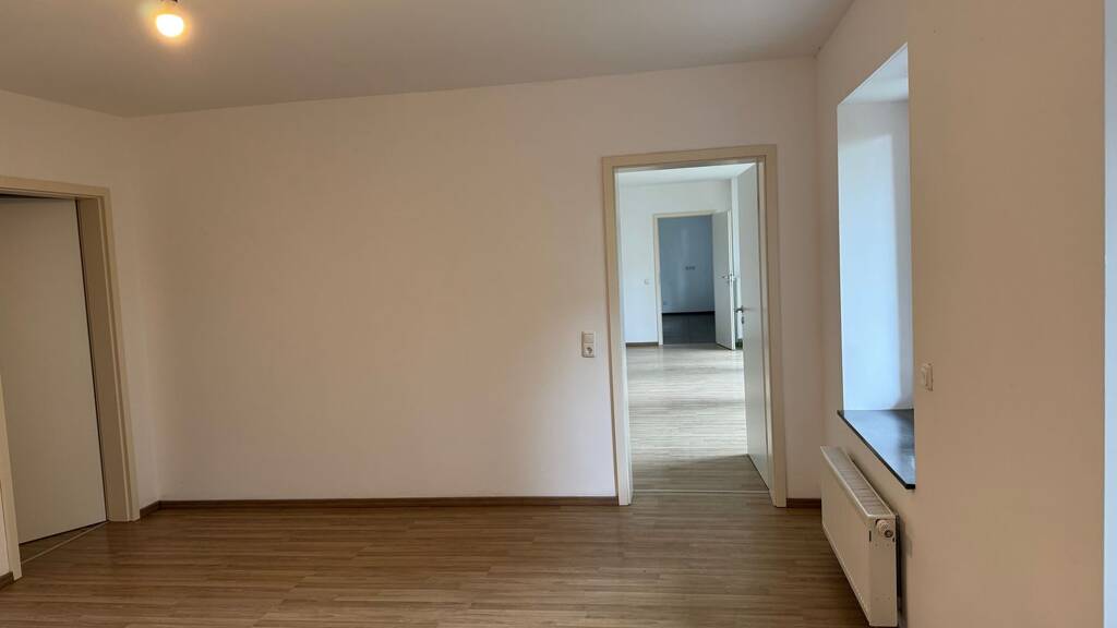 Wohnung zur Miete 750 € 2 Zimmer 96 m² frei ab 01.08.2025 Gey Hürtgenwald 52393